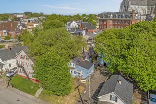 77 Oak St, Lewiston, ME 04240 - Photo 34