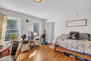 77 Oak St, Lewiston, ME 04240 - Photo 16