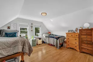77 Oak St, Lewiston, ME 04240 - Photo 20
