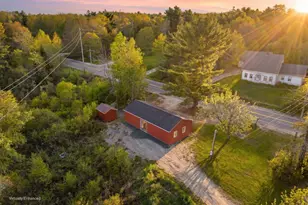 727 N Bend Rd, Surry, ME 04684 - Photo 2