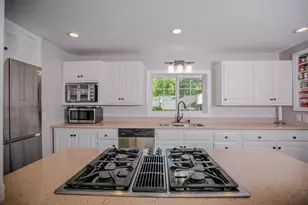 11 Old Western Ave, Winthrop, ME 04364 - Photo 10