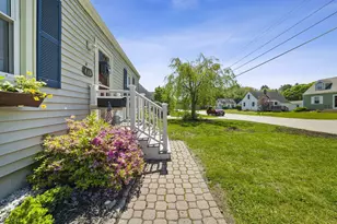 115 New York Ave, South Portland, ME 04106 - Photo 20