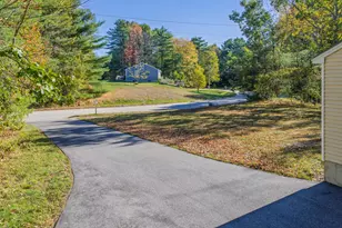 4 Mayfield Dr, Westbrook, ME 04092 - Photo 4