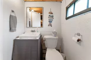 76 N Tibbetts Ave, Wells, ME 04090 - Photo 32
