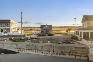 233 Webhannet Dr, Wells, ME 04090 - Photo 2