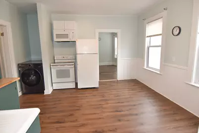 86B Fourth Street, Auburn, ME 04210 - Photo 8