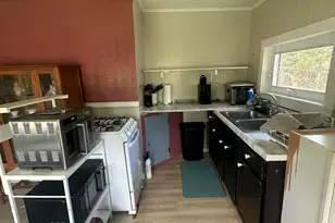 2 Dresner St, Eastport, ME 04631 - Photo 10