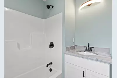 15 Lane Avenue, Portland, ME 04103 - Photo 22