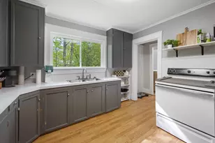 3190 Union St, Glenburn, ME 04401 - Photo 8
