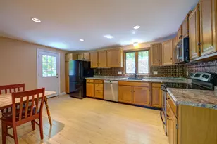 45 Patricia Ave, Raymond, ME 04071 - Photo 8