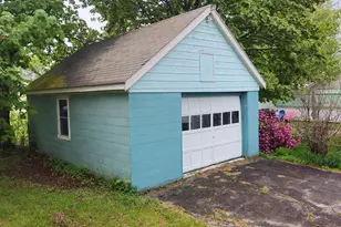 28 Eastland Ave, Millinocket, ME 04462 - Photo 26
