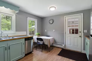 37 Pilgrim Rd, Standish, ME 04084 - Photo 6