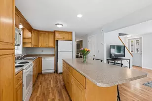 8 Center St, Lisbon, ME 04252 - Photo 8