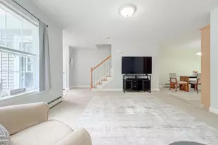 24 Garfield St, Saco, ME 04072 - Photo 10
