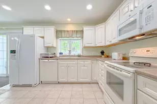 24 Garfield St, Saco, ME 04072 - Photo 18