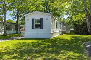 34 Long St, Brunswick, ME 04011 - Photo 2