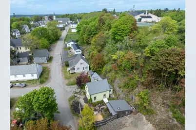 19 Sullivan Street, Eastport, ME 04631 - Photo 10