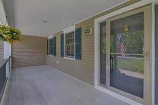 8 Whitney Way, Topsham, ME 04086 - Photo 4
