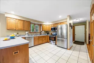 225 Holmes Rd, Scarborough, ME 04074 - Photo 6
