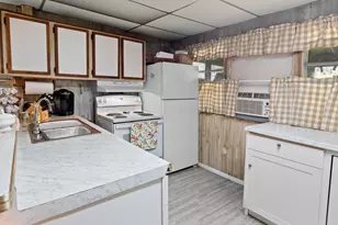 89 Dill Rd, Stetson, ME 04488 - Photo 14