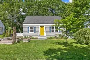 76 Massachusetts Ave, Portland, ME 04102 - Photo 1
