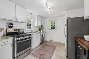 826 Highland Ave, South Portland, ME 04106 - Photo 4