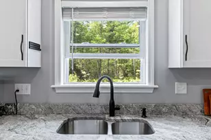 122 Thomas Point Rd, Brunswick, ME 04011 - Photo 6