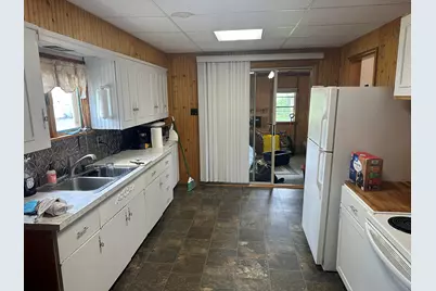 16 Allen Street, Presque Isle, ME 04769 - Photo 4