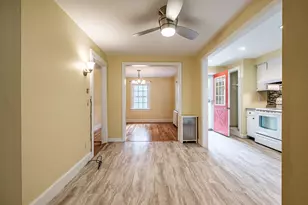 84 Oakhurst Rd, Cape Elizabeth, ME 04107 - Photo 14