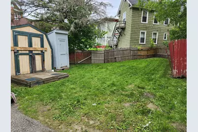 89 Oak Street, Lewiston, ME 04240 - Photo 4