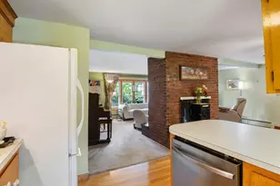 242 Spurwink Ave, Cape Elizabeth, ME 04107 - Photo 12