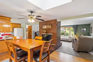 242 Spurwink Ave, Cape Elizabeth, ME 04107 - Photo 4