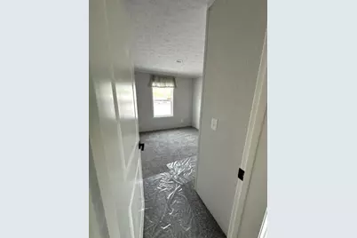 8 Kelley Street, Fairfield, ME 04937 - Photo 26