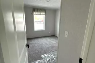 8 Kelley St, Fairfield, ME 04937 - Photo 26