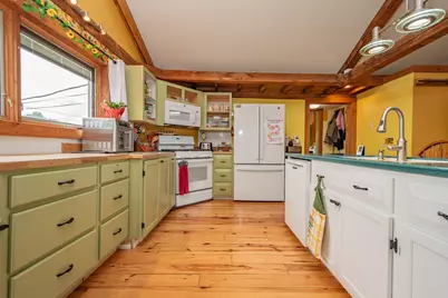 8 Monument Square, Dover Foxcroft, ME 04426 - Photo 10