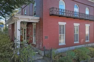 11 Lincoln St, Brunswick, ME 04011 - Photo 6