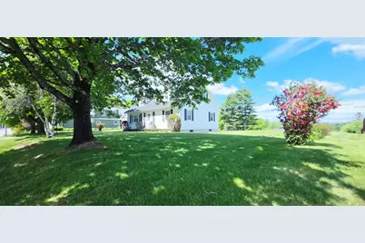 9 McKinley Drive, Lewiston, ME 04240 - Photo 4