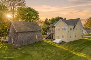 14 Brooklyn Heights Rd, Thomaston, ME 04861 - Photo 2