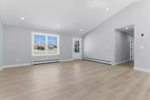 3 Meadow Ln, Oxford, ME 04270 - Photo 10