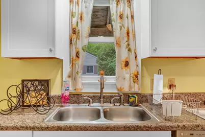 26 Island Avenue, Orono, ME 04473 - Photo 10