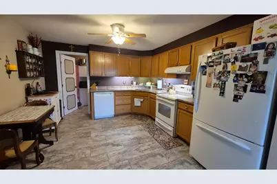 5 Mar Val Terrace #B3, Winslow, ME 04901 - Photo 4