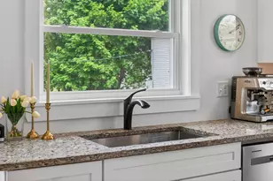 10 Salem Ct, Bangor, ME 04401 - Photo 12