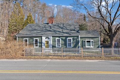 25 Summer Street, Topsham, ME 04086 - Photo 1
