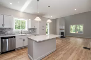 7 Daybreak Ln, Windham, ME 04062 - Photo 1