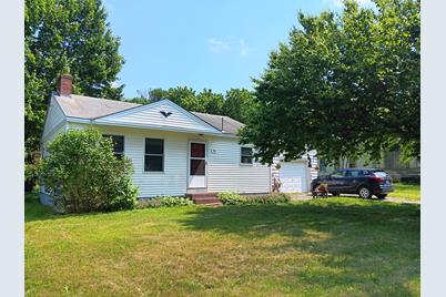 95 Fairfield Street, Oakland, ME 04963 - Photo 1