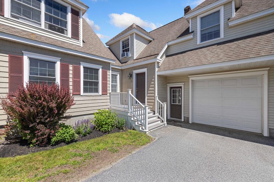 333 North St 7, Saco, ME 04072 MLS 1594117 Coldwell Banker