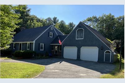 8 Hillcrest Road, Windham, ME 04062 - Photo 1