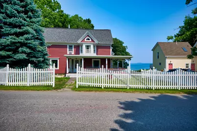 2 Warrenton Street, Rockport, ME 04856 - Photo 1