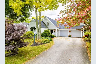 11 Curtis Avenue, Camden, ME 04843 - Photo 1