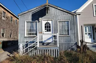 60 Beach St, Saco, ME 04072 - Photo 1
